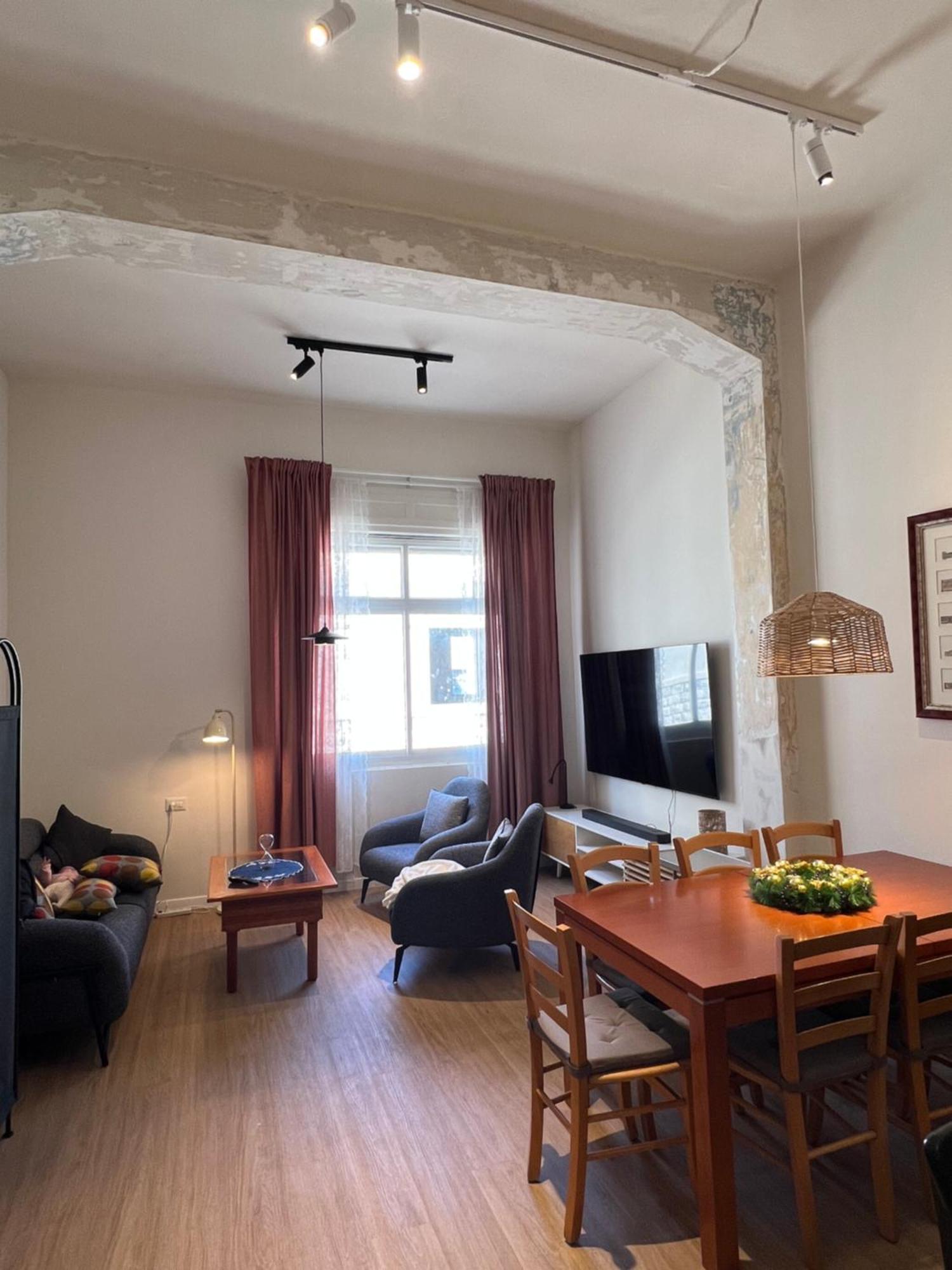 חיפה Modern And Spacious Apartment In Downtown מראה חיצוני תמונה